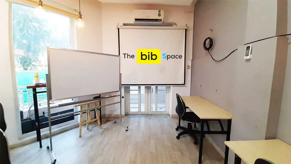 Cho thuê phòng dạy học có máy chiếu và bảng Gò Vấp TPHCM The bib Space